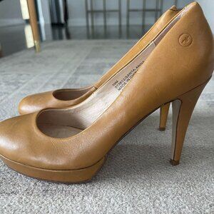 BRONX Brand Camel Leather Heels EURO 39M/ 8.5